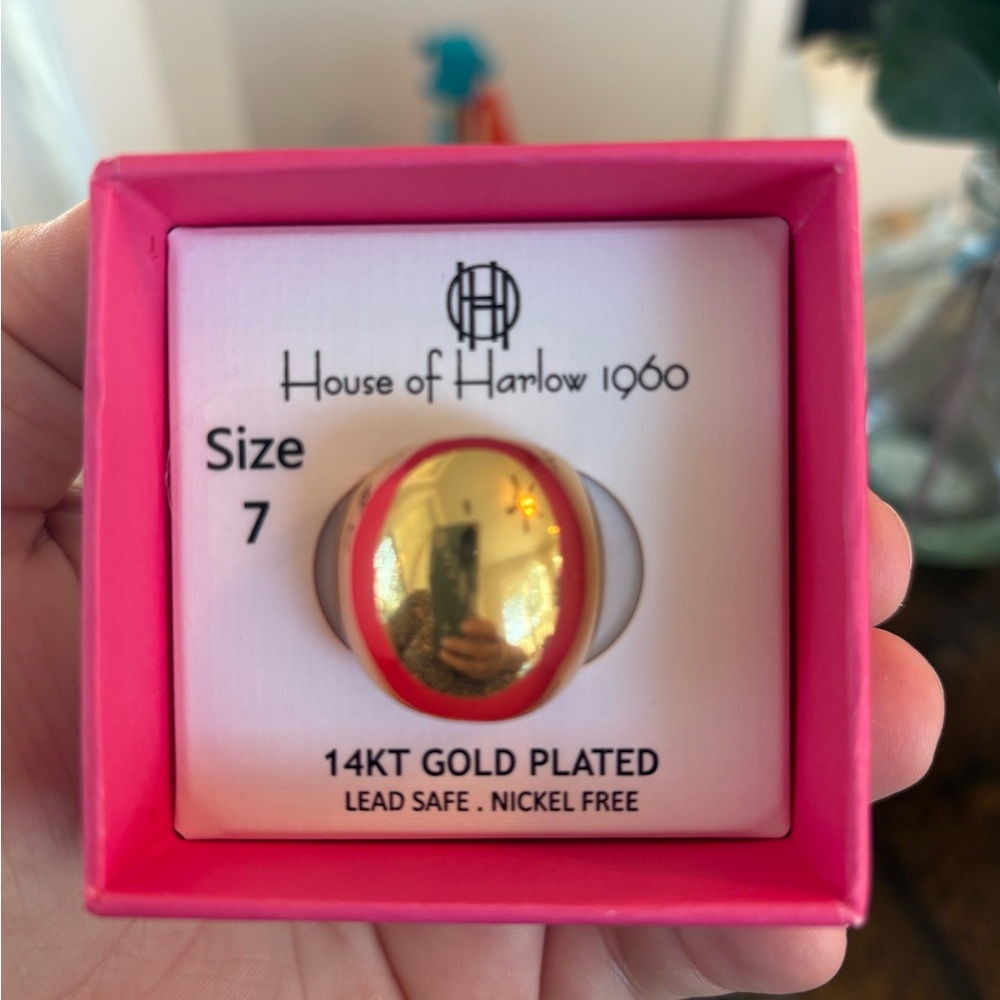 Gold plated ring. Size 7